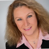 Karin Dreazzani