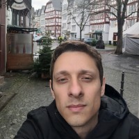 Nícolas Michailidis Sério