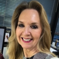 Renee Lowe