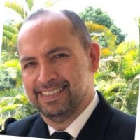 Mario Hoyos