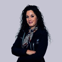 Sílvia Apura
