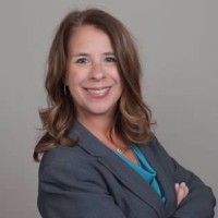 Nicole Summins