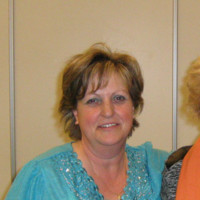 Tineke Bos