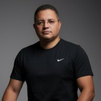 Alex Menezes