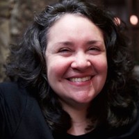 Liane Leshne