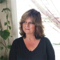 Suzanne Lewis