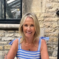 Karen Bennett