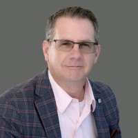 Wallace Floyd, C.Dir.