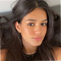 Zoë Bomas