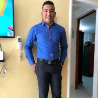 Carlos Eduardo Pombo villalobos