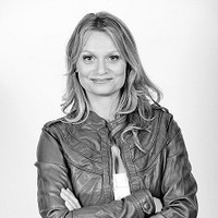 Nienke Stavast