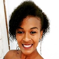 Camila Mendes da Silva