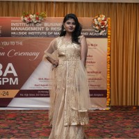 Sushma Bakare