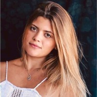 Anna Carolina Martins Mello
