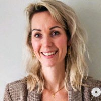 Mandy Van Der Valk