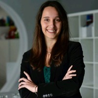 Mariana E. Reis