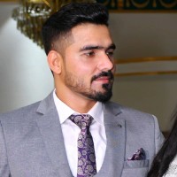 Dr. Umar Farooq