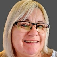 Vanessa Waring