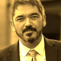Policarpo J. Olivas .