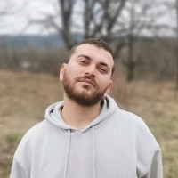 Özkan Yeni̇er