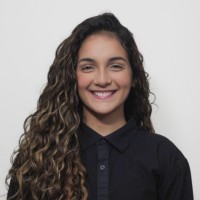 Jhennifer Oliveira