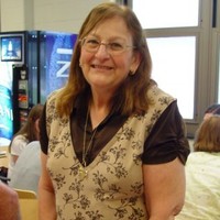 Joan Hermelee