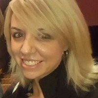 Mandi Bromund