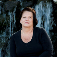 Karyn Howard