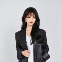 Minji Kim