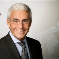 Robert Dutton
