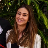 Paola Vitória Stenge Arrué