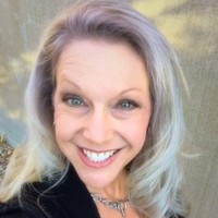 Angela Robinson