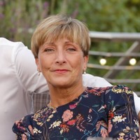 Suzanne Lee