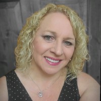 Joanne Alm