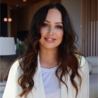Laurissa Chambers
