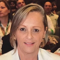 Irma Tujillo R