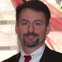 Kenneth Comer