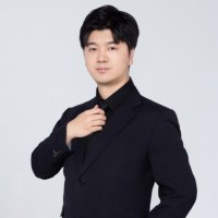 Aron Zou