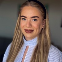 Alexandra Stirner