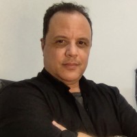 🔸Renato C. V. Bispo