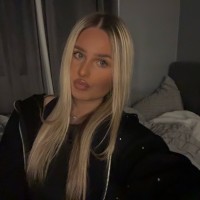 Holly Mcdougall