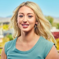 Lynsey Amundson