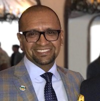 Robert Ruiz