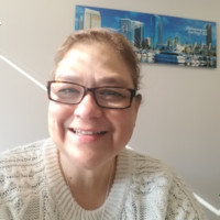 Veronica Raza