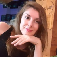 Simona N.