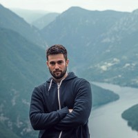 Mihailo Jelisavcic