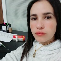 Nadia souza