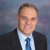 Luis Salazar