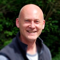 Neil Buckett