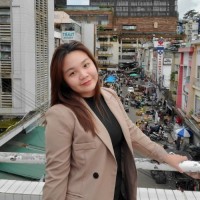 Ngọc Lý (Chloe Lee)